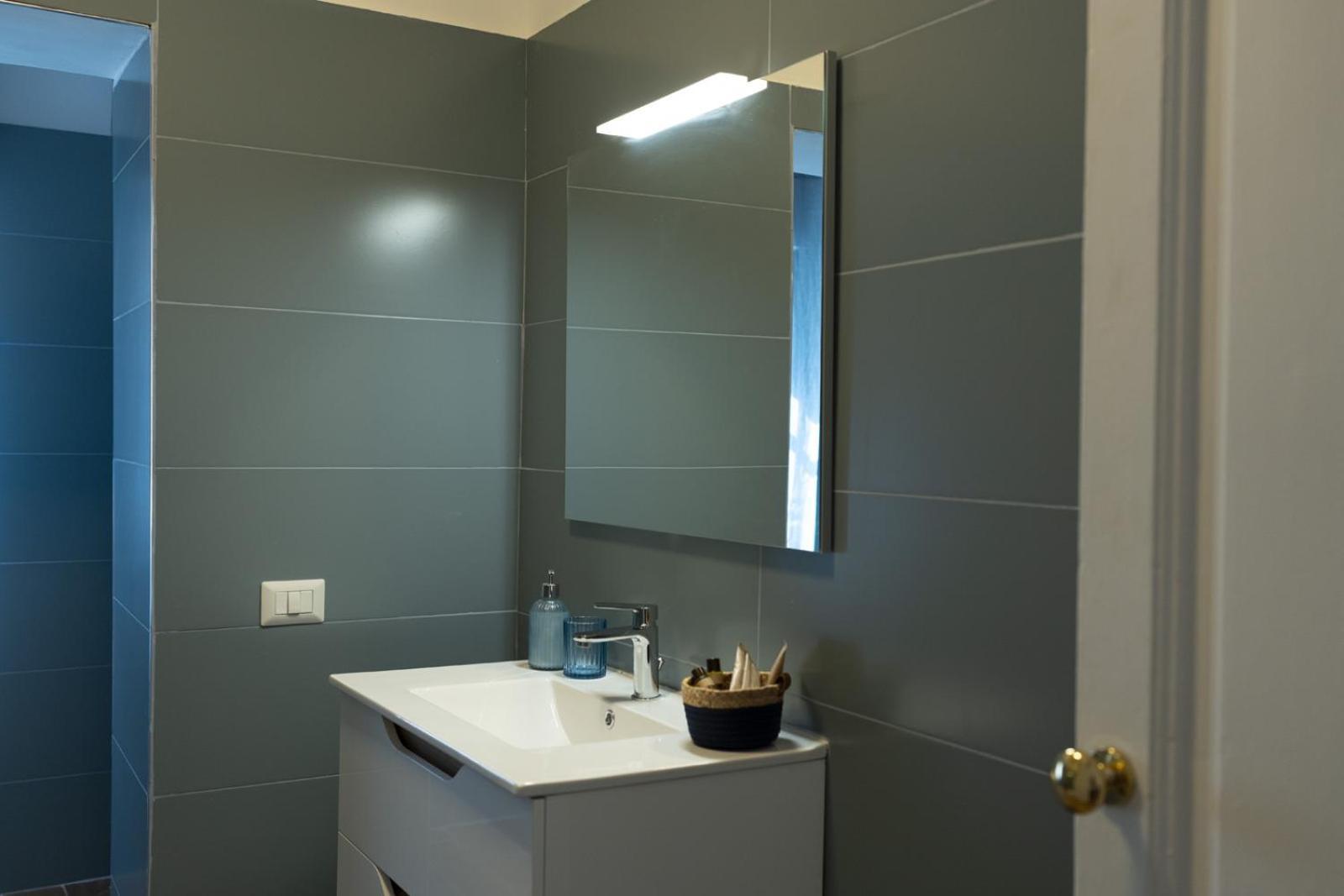 Palazzo Manzoni Apartments Bari Kamer foto